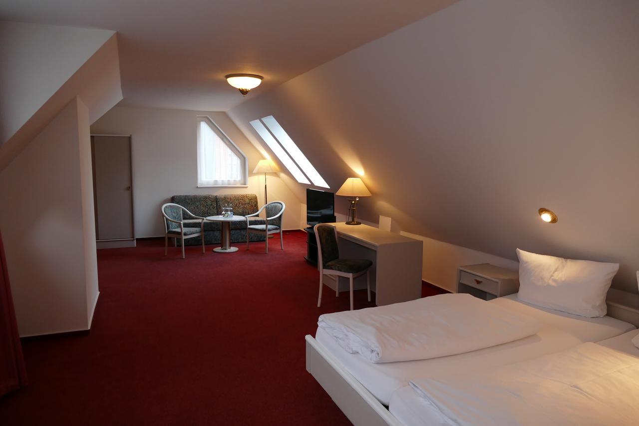 Hotel Am Dom Greifswald Exterior photo