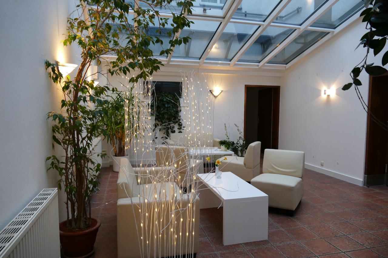 Hotel Am Dom Greifswald Exterior photo